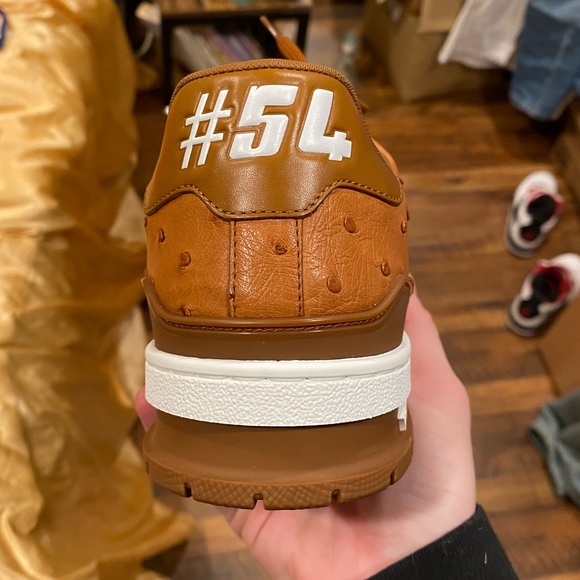 Louis Vuitton Trainer in Ostrich material. - Picture 8 of 8
